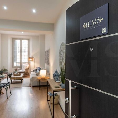 Dreamy Mediterranean Apartment With Parking - Center By Rems マラガ エクステリア 写真
