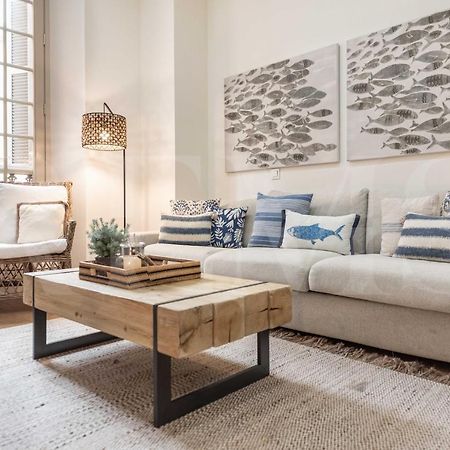 Dreamy Mediterranean Apartment With Parking - Center By Rems マラガ エクステリア 写真