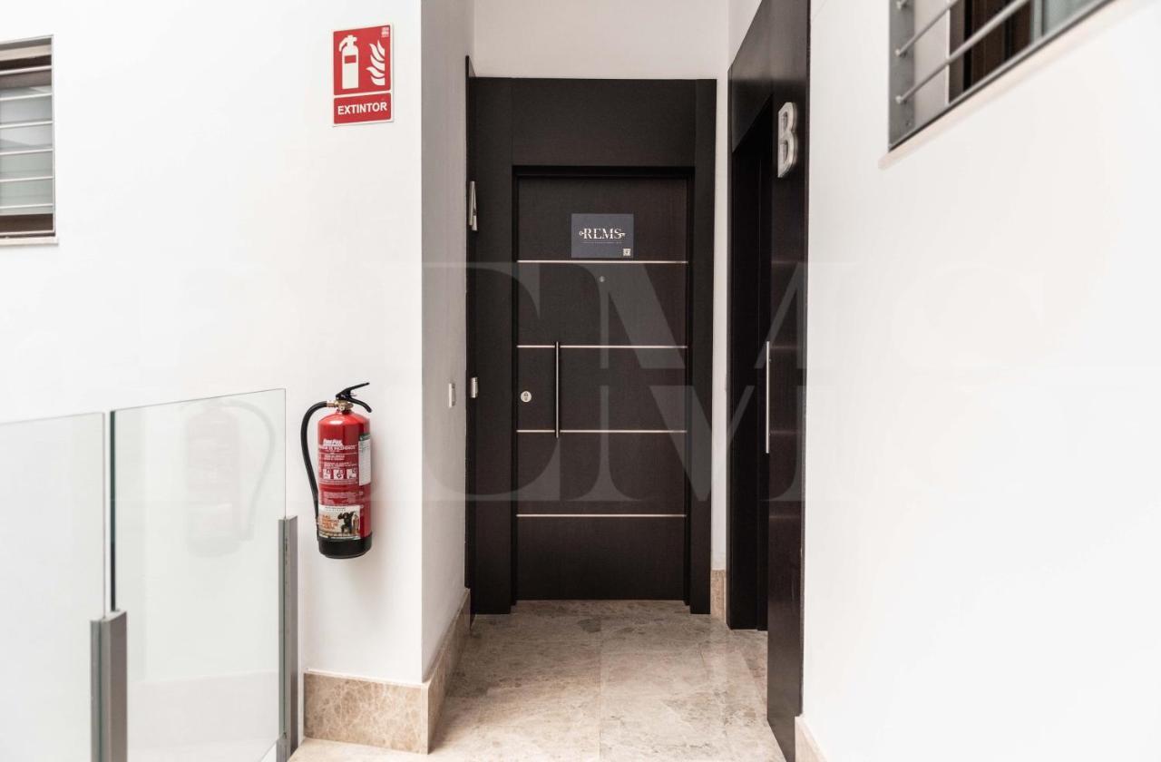 Dreamy Mediterranean Apartment With Parking - Center By Rems マラガ エクステリア 写真