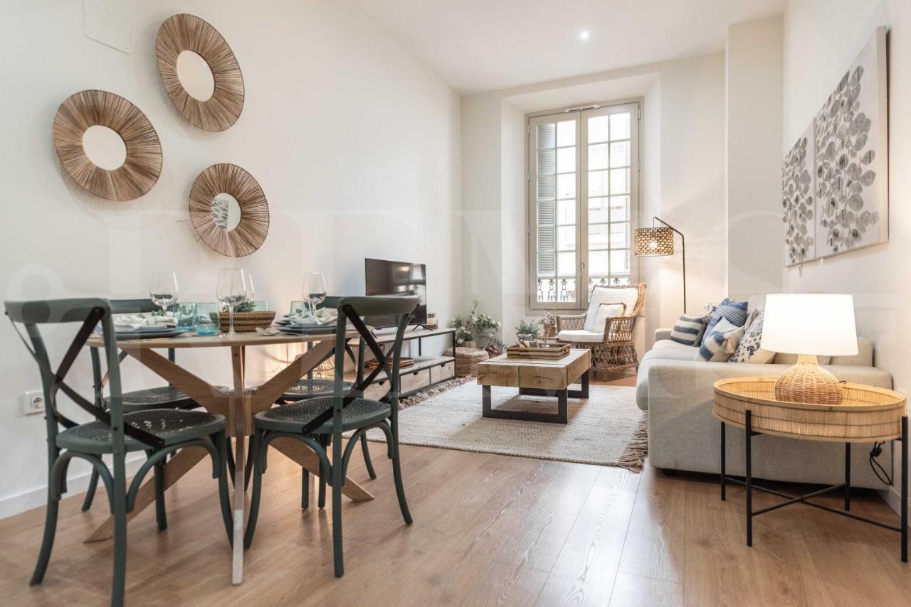 Dreamy Mediterranean Apartment With Parking - Center By Rems マラガ エクステリア 写真